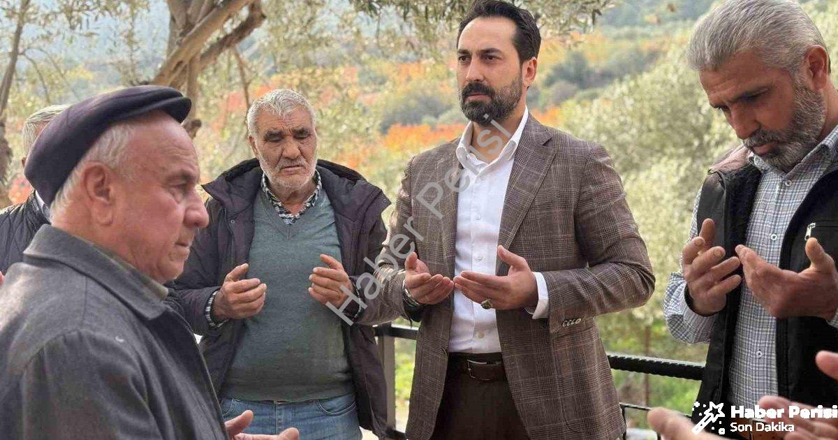 "Mücahit Arınç Erken Seçim Söylentilerine Noktayı Koydu" başlıklı haber için fotorealistik, profesyo