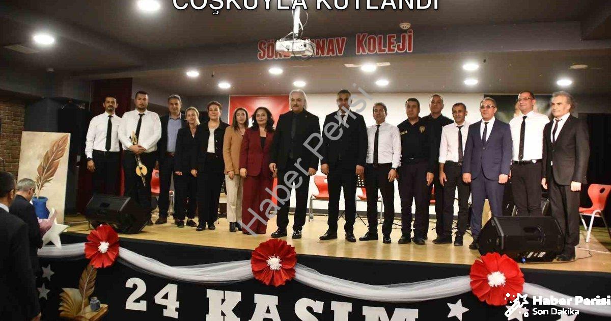 "Söke’de 24 Kasım Öğretmenler Günü Coşkuyla Kutlandı" başlıklı haber için fotorealistik, profesyonel