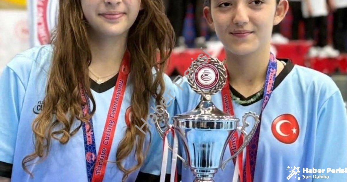 "Köyceğizli iki sporcu Floor Curling Milli Takım kampında" başlıklı haber için fotorealistik, profes