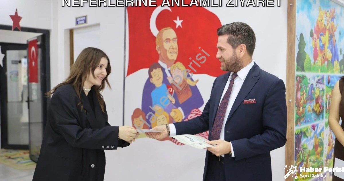 "Başkan Tatık’tan 24 Kasım’da Eğitim Neferlerine Anlamlı Ziyaret" başlıklı haber için fotorealistik,