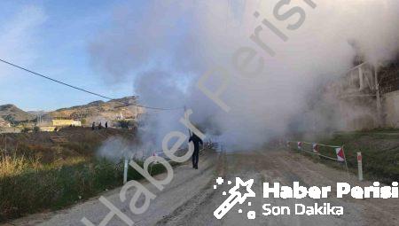 Aydın Germencik’te Jeotermal Hattı Patladı: Karayolu Ulaşıma Kapandı