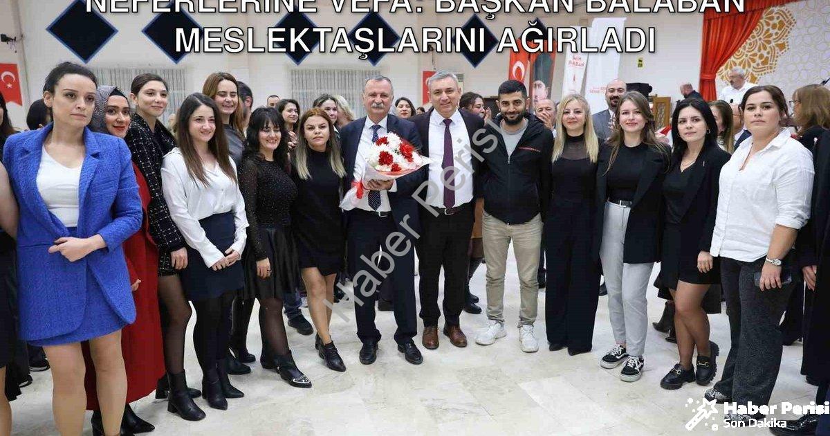 "Yunusemre Belediyesi'nden Eğitim Neferlerine Vefa: Başkan Balaban Meslektaşlarını Ağırladı" başlıkl