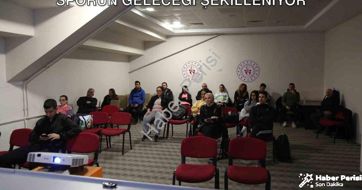 "Muğla'da Masa Tenisi Antrenörlük Kursu: Sporun Geleceği Şekilleniyor" başlıklı haber için fotoreali