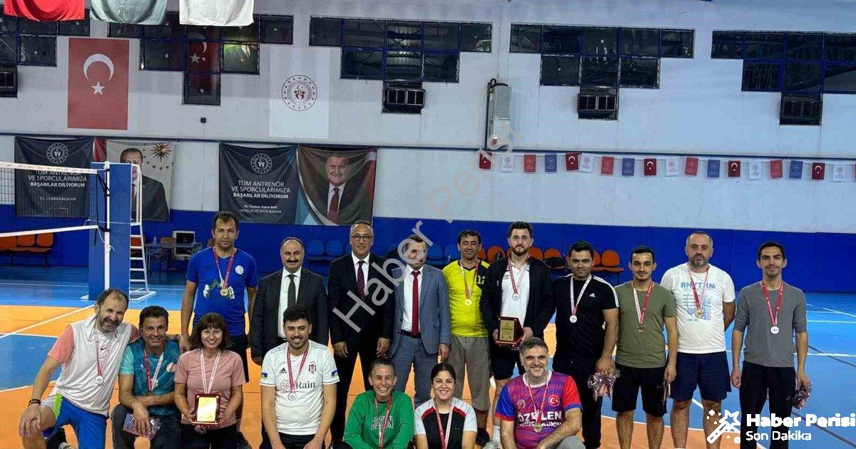 "Denizli'de Eğitim Camiasını Buluşturan Dostluk Maçı: Buldan ve Güney Tek Yürek" başlıklı haber için